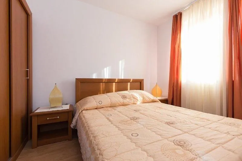 Marija F4 Apartment Krk Town