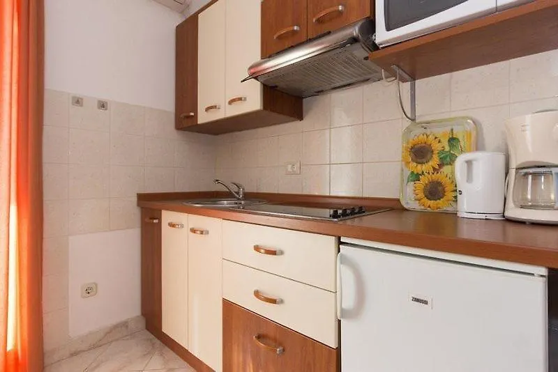 Marija F4 Apartment Krk Town