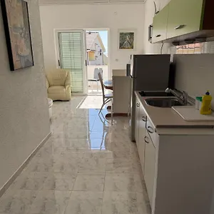 Apartman Kartec, Krk Town